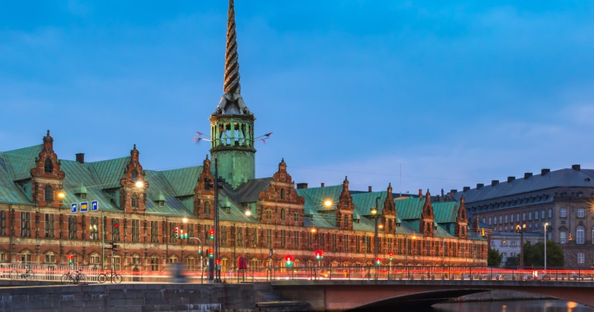 Samfund & Kongehus i Danmark