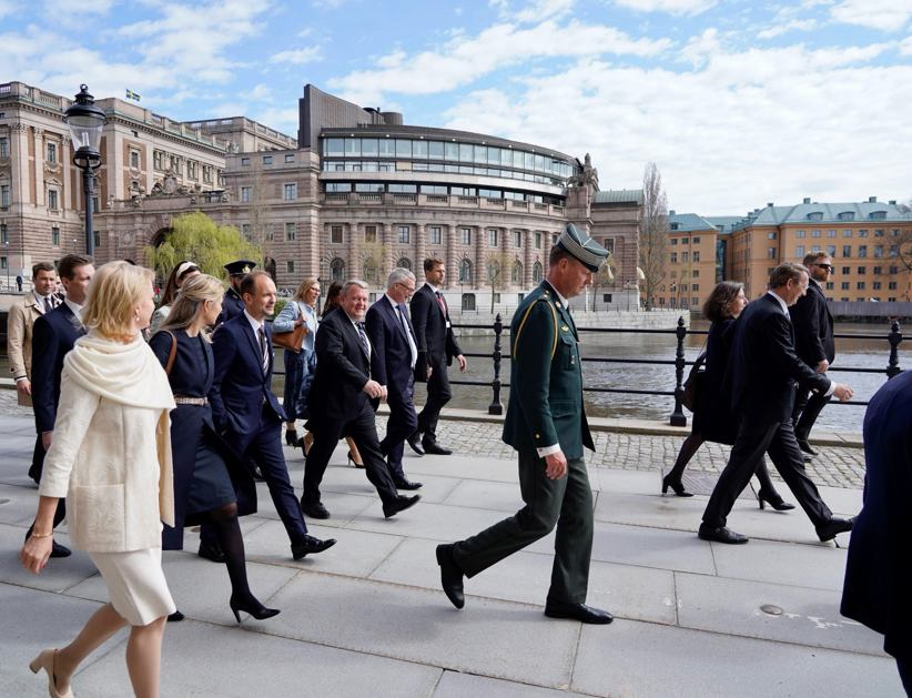 Kritsina + UM uden for Riksdagen